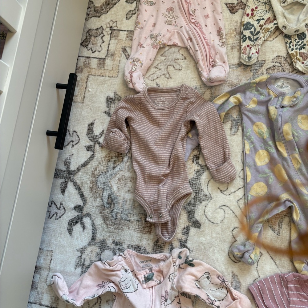 Newborn bundle - Picture 3 of 6